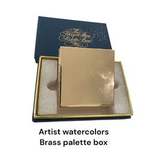 Load image into Gallery viewer, Artist watercolor Brass plated travel pochade pan palette box
