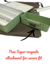 Load image into Gallery viewer, Artist Travel watercolor palette box ,Arctic Green Napoleon Whiskey painters travel palette